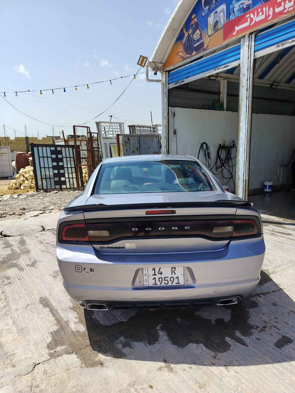 جارجر موديل 2014اصل رقم بصره بسمي سياره جاهزه كير محرك تبريد حداديه كامله حادثها جاملغ الامين  وبنيد والجاملغ الايسر وباب اني صبغتهن اثر جرد و الغود شواصي شرط الفحص السعر ١٣٠ الاتصال ***********
