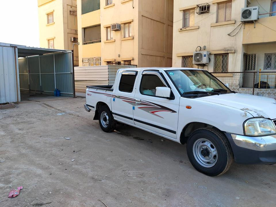 السلام عليكم ورحمه الله نيسان 2015سعودي رقم مثنى سنويه لل 27
سياره جديد بيها چاملغ مبدل وبنيد مصبوغ للعلم الجاملغ مامعبر سياره تخم تاير جديد باتري جديد فيت بم جديد نوزل وبلك جديد حداديه مكينه تبريد كهربائيات مابيها اي نقص سياره ستخدام شخصي 
مكان السيارة ناصرية مركز 
بالواقع أحله من الصور 
السعر 145وبيها مجال قليل 
***********
