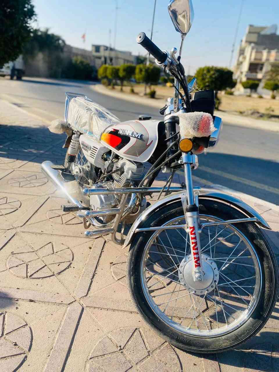 سلام عليكم دراجه ‏نامه اللبيع ‏موديل 2026 ‏صار ‏شهر من أخذتها مال رمبه السعر خاص  التواصل  خاص او الاتصال بال رقم ***********
