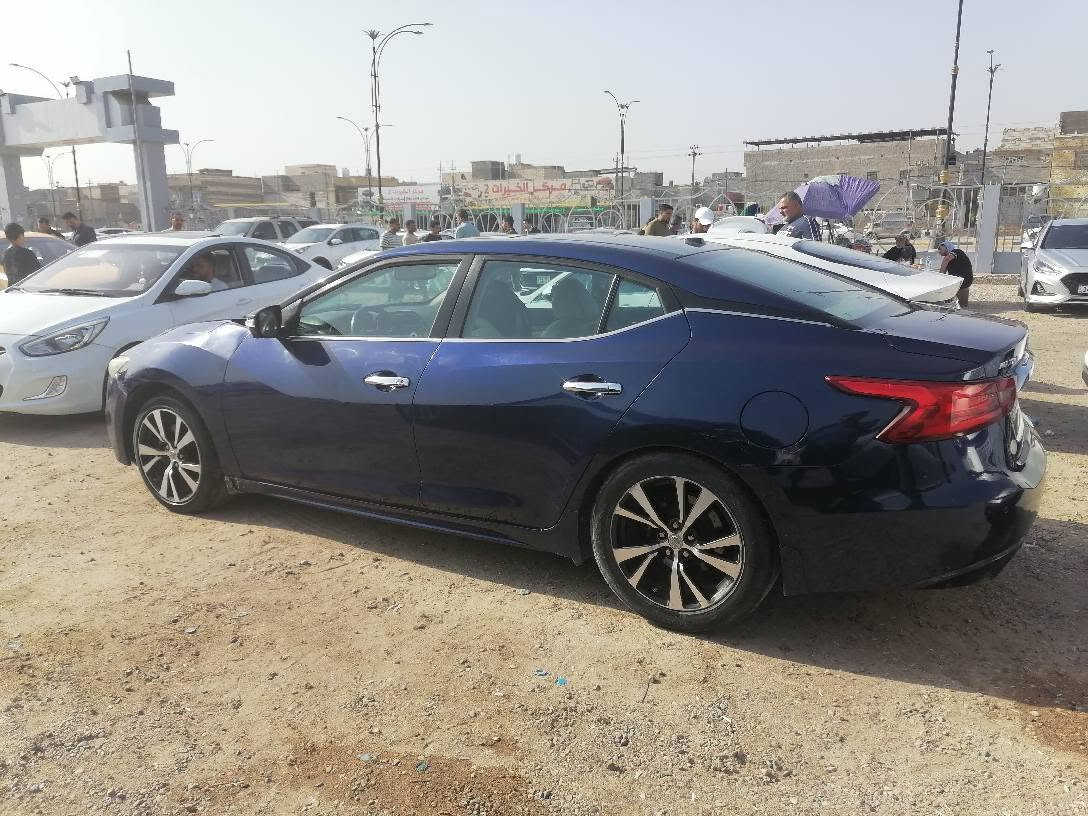 السلام عليكم
بسعر مناسب بيع او مراوس
نيسان ماكزيما ٢٠١٧ بلاتينيوم  فول الفول 1/1 
_______________________________
فئة platinum أعلى فئه
6 سلندر 350‪0  
لون السيارة ازرق 
 رقم اربيل شرط التحويل او وكاله راعيها عربي يداوم بلبصره 
 مكان السياره البصره 
_______________________________
تفاصيل السيارة :
السيارة وارد امريكي حادثها  (دعاميه )
بدون دواخل 
وبلعراق شويه من الباب والجاملغ الخلفي عكس السائق 
صور الضرر  والسونار موجوده
_______________________________
المحرك والكير نضيفات تجي تفحص
صدر امامي  خلفي نضيف
دبلات امامي جديده
دهن گير ومكينه وباتري وضفيره مكينه جديده
ادامه كامله للمكينه 
_______________________________
مواصفات السيارة :
♦️رادار امامي اوتو بريك يعني تضرب بريك للتوقف المفاجئ للسيارات ودرجات اوشخاص
♦️رادارات جانبية
♦️بردة خلفية كهرباء
♦️دواخل صاج ملكي
♦️حساسات خلفي امامي
♦️11 سماعة نظام bose
♦️لدات داخلية بالدشبول + الابواب + كاعيات 
♦️غرفة جلد 
♦️كشنات جلد 
♦️كشنات حضن
♦️ كشنات اماميه كهرباء
♦️كشنات تدفئة + تبريد
♦️كشن السائق خزن 
♦️تدفئة ستيرن
♦️ستيرن كهرباء
♦️كامرات محيطية 360‪
♦️تبريد قطعتين
♦️بنوراما
♦️كامرة خلفية
♦️ويل 18 بلادي
♦️تشغيل عن بعد مع تدفئة + تبريد 
♦️3 انظمة قيادة 
♦️نظام سبورت عادي ايكو
♦️تبريد مركزي حسب الجو
♦️والباقي موصفات معروفه
_______________________________
  سعرها  100‪ بيها مجال بسيط
 سعرها معروف بلسوك بيش 
بيها بس كمبريسر عطل باقي منضومه تبريد ع الفحص
باقي تفاصيل اتصال او وتساب المدينة, البصرة


**إذا كنت صاحب هذا الإعلان وتريد حذفه لأي سبب، رجاءا أرسل رسالة إلى الدعم الفني**