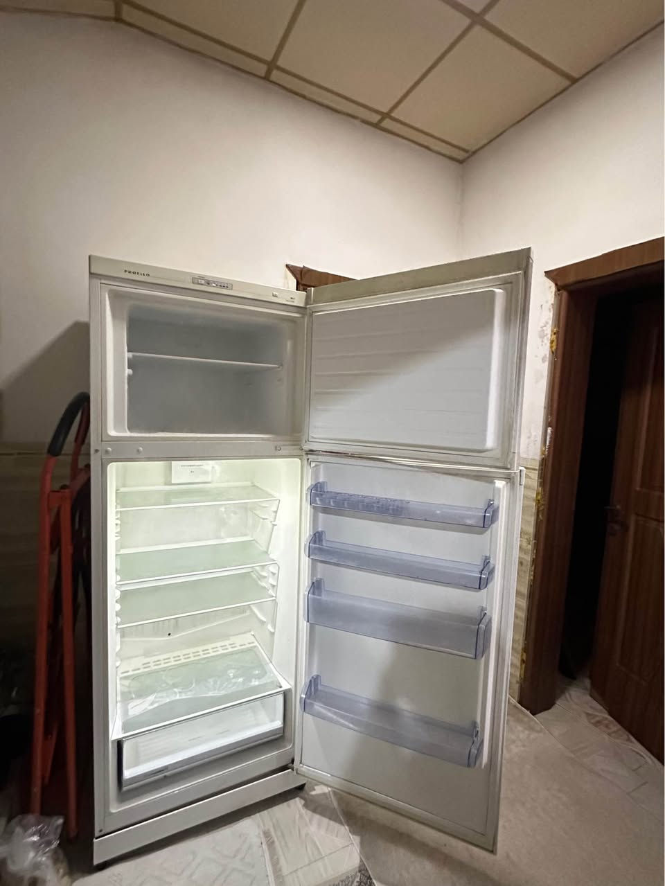 ئەم سەلاجە بۆ فرۆشتن تازەیە کەم بەکار هاتوە
١٨ قەدەمە و کەم کارەبا سەرف ئەکات  بۆ داوا کردن نەمە بنیرن السليمانية, العراق


**إذا كنت صاحب هذا الإعلان وتريد حذفه لأي سبب، رجاءا أرسل رسالة إلى الدعم الفني**