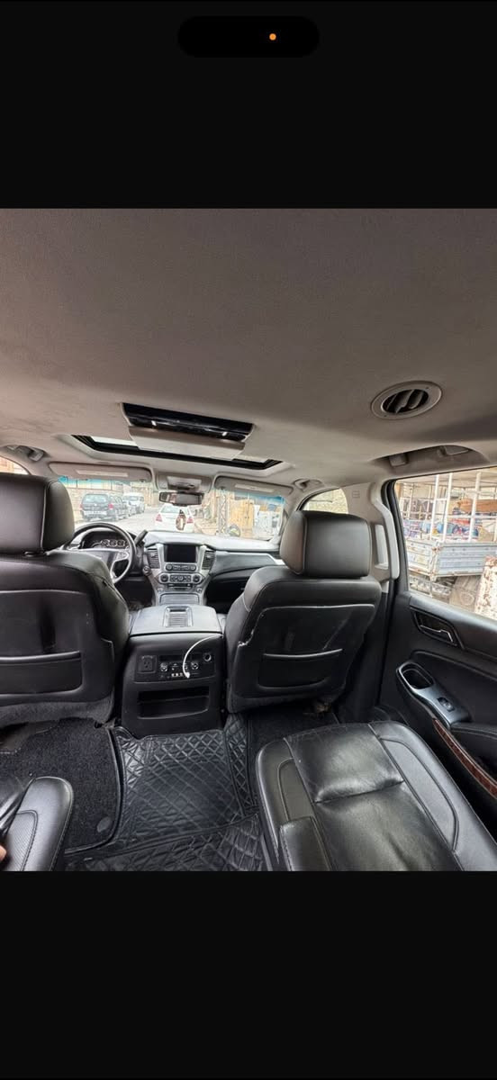 تاهو LTZ فول مواصفات 2015 رقم بغداد
معروفة مواصفات LTZ كل المواصفات بيها ومابيها نقص السيارة متصرف عليها شي جاهزة من كل النواحي سونارها وحادثها موضح بالصور 

السعر 280 مكاني بغداد
***********
