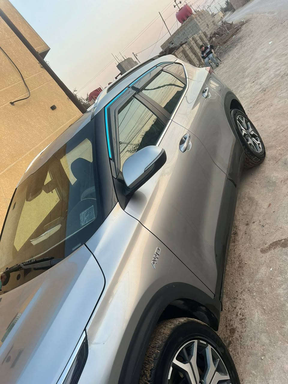 السلام عليكم للبيع كيه سلتوس أمريكا ٢١ فول مواصفات مكينه ٢٠٠٠ دوش فتحه فورويل بغداد ١٤٥رقم ***********
