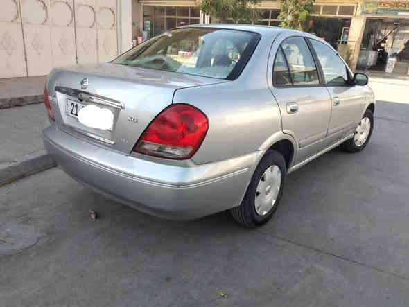 نیسان سەنی یابانی سلڤەر 2005 گێڕ ئۆتۆماتیک ناو زەردی جام عادی شاشەو کامێرەو جوانکاری بۆ کراوە هایدرۆیکی گێرو ڕۆنی مەکینەی تازە گۆڕاوە   یەک چەمەلۆخی پێشەوەی لای سەیق  بۆیاخەو دڕگای سایەقش کەمێ  پەمپی هەیە  بۆ تێکەڵ کرنوە  بێ ناو گرتن بێ سارد  بەگی داناوە شوێی سپرەکەی لە ژێرەوەو جێ سپێرەکە تۆزێکی پێوەیە  باقیاتی بە شەرت سێ لەپە دەست کاڵبونەوەی هەیە زۆر کەمە کاڵبونەوەکەی لە ڕەسمەکان دیارە  سەنەوی تا نزکی 2029 تازەیە تایەی تازەیە   گێڕو مەکینەو تەرید ساردو گەمو تەحویلو غەرامە بەشەرت
نرخی 89  گەڵاو مەجالی برایانە
شوێن سەیدسادق
(***********)
ڤایبەر +وەتسئاپ ئیش دەکات
