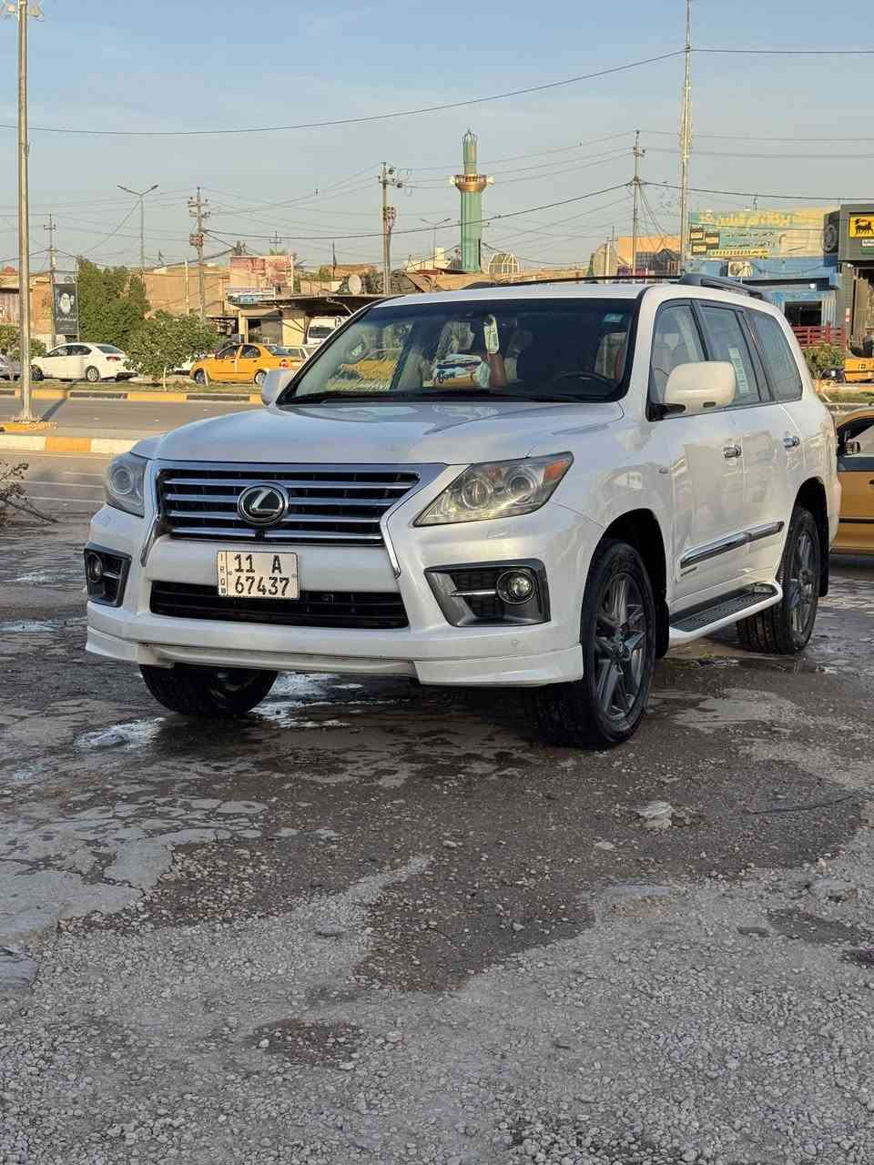 يالله لكزس للبيع 
5700
2011محدثه15 تحديث بلادي بدون صبغ 
مكفوله من الصبغ 
سياره بيهه بارد مكانات
كير مكينه خير من الله 
حداديه نضيفه
منضومة جكات شغاله 
داخل قرميدي نضيف 
كلشي شغال بيه 
من كهربائيات للميكانيك 
تبريد خير من الله 
مكان سياره كربلاء المقدسه 
رقم الهاتف ***********
***********
