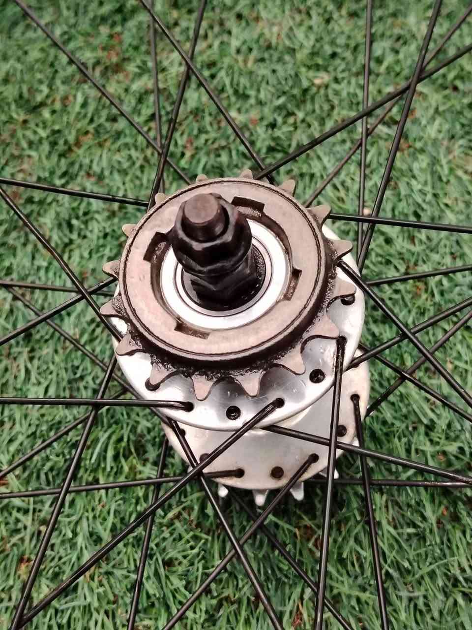 غراض بايسكل للبيع
ويل فكسد حجم 27 (خلفي)، لون اسود لامع Glossy ارتفاعه 40 ملم, باله بحالة جدا ممتازة سعره 25 الف وبي مجال

دشلي باله من شركة FOXON بي 45 سن سعره 7 آلاف


**إذا كنت صاحب هذا الإعلان وتريد حذفه لأي سبب، رجاءا أرسل رسالة إلى الدعم الفني**