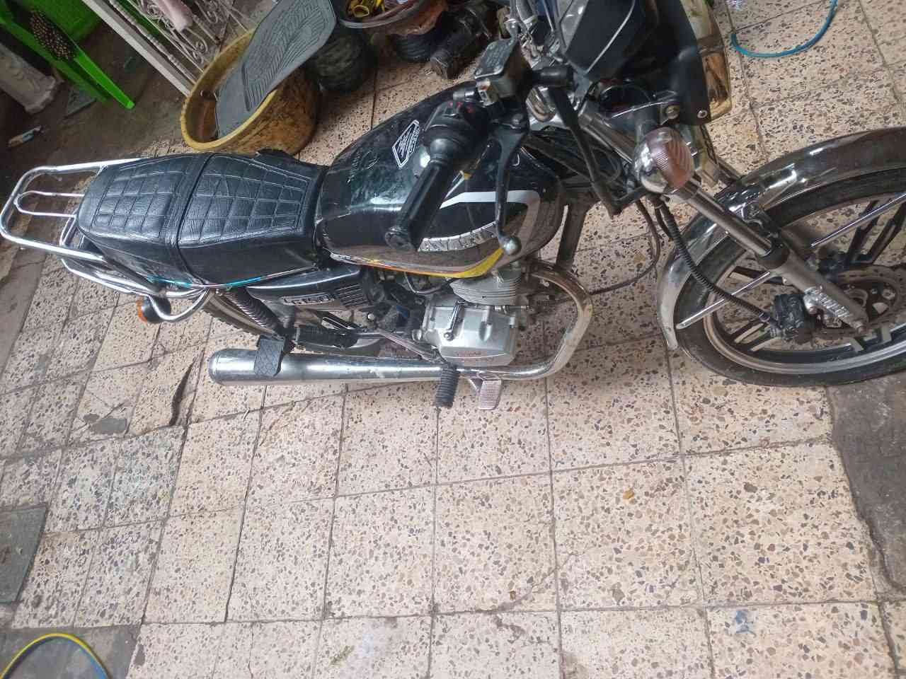 السلام عليكم من رخصت مدير الكروب
إيراني 5 كير مديل 2020 ( للمعلومه) أوراق ثنين استنساخ كهربائيات كامله  نقص كابريتر وشخاطه سلف وبراغي قبق المكينه مكطوعات كفاله سرقه وعشاير مدينه الصدر *********** سعر 450 وبيهه مجال
