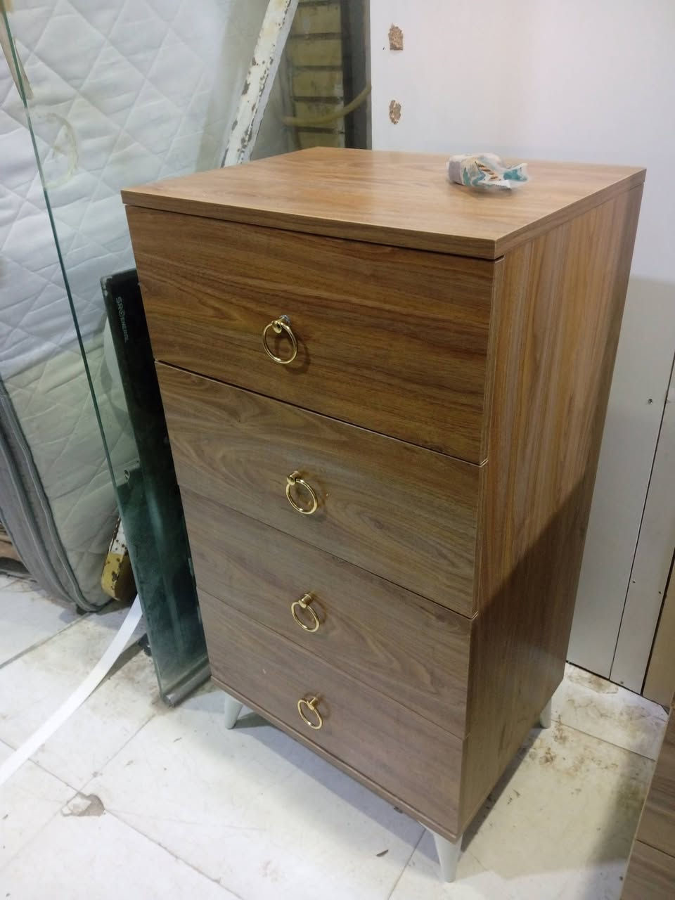 اثاث منزلي منوع اسعار مناسبه أربيل فرمان بران قرب مدرسة السعادة واتساب *********** نشتري أثاث من البيوت
