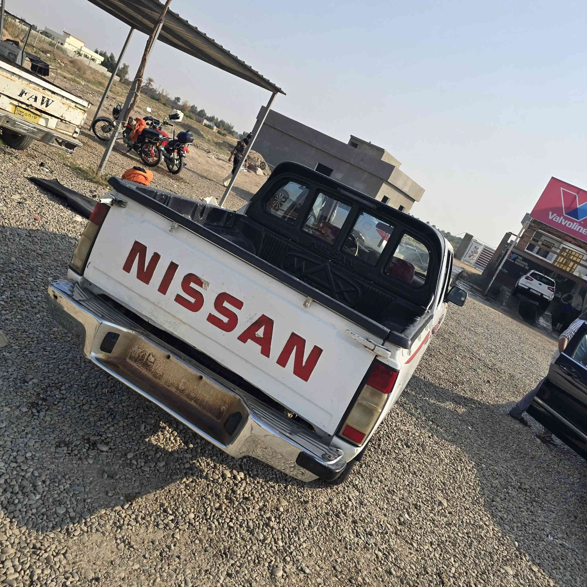 نسيان 2008 مزاد وزارة الداخلية
سيارة بلادية بدون صبغ بيهة بارد فقط 
سيارة جاهزة 
مكان السيارة ديالى / المنصورية 
***********
