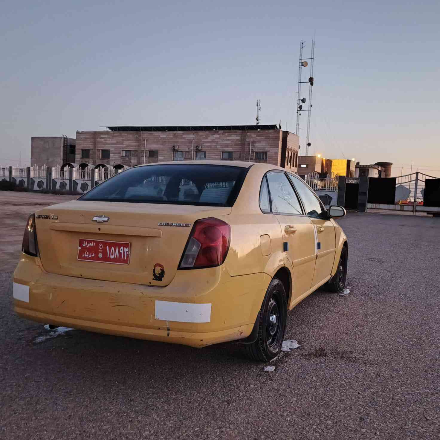 السلام عليكم سياره اوبتره موديل 2012 السعر ((27))  وبيها مجال السياره مكفوله مكينه وكير وحداده وتخم تاير جديد ومكفوله من الضربه والصبق دواخل جديده تبريد شقال كهربائيات شغاله كلها علمن الهيئه علا المشتري السياره بيها قاصرين واحد فقط عمره 17 اتعهدلك تحويل من يكمل القاصر واتعهد بوكاله خاصه اسويلك ثاني يوم مكاني ناصريه مركز للستفسار *********** او ***********
