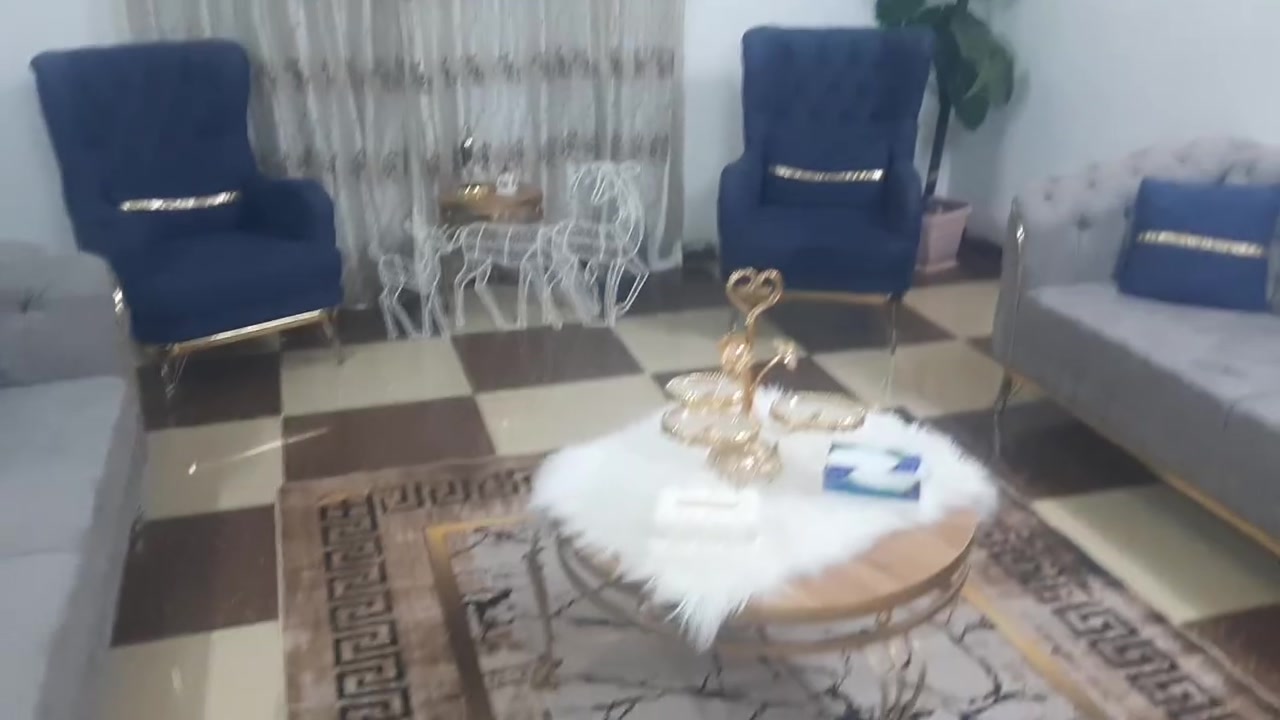 تخم قنفات تركي اصلي فول تفصال
ديولن ٦ متر تفصال للبيع كلهم شرط لا خشب نازل لا اسفنج للبيع اتصل مااجاوب تعليق ***********واتس اب
