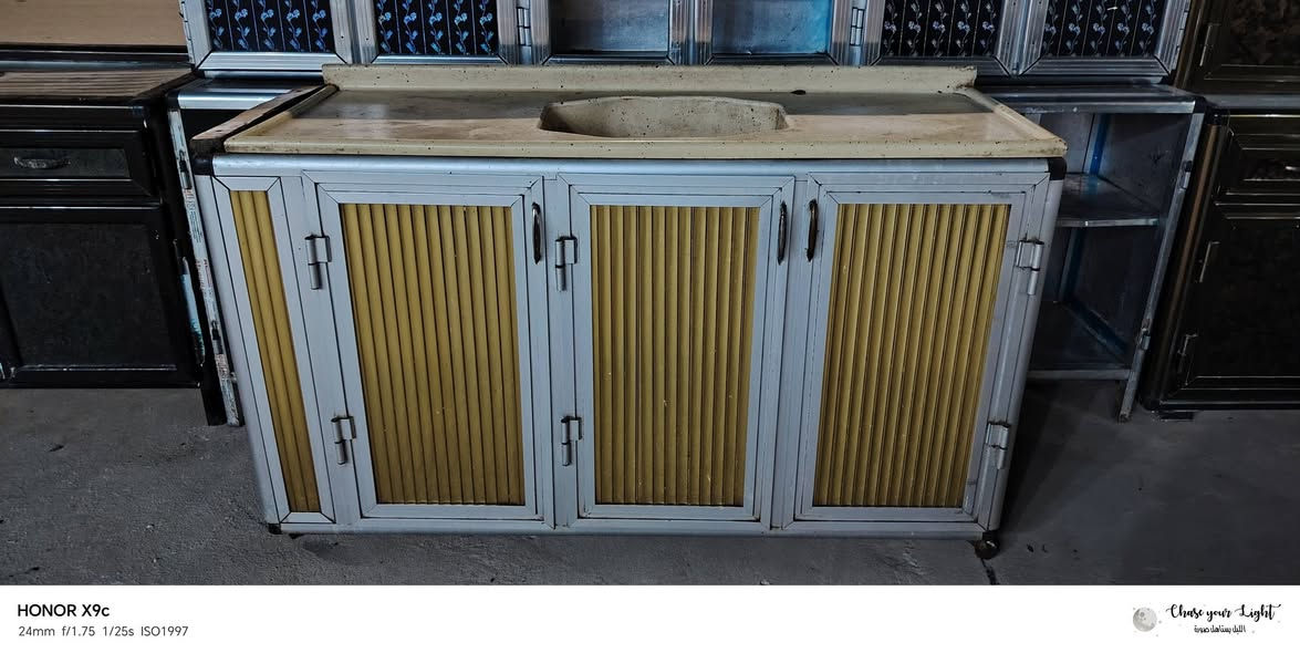 سنك متر ونص مرمر فول نضيف السعر 125 الاستفسار عل رقم 📱 ***********
