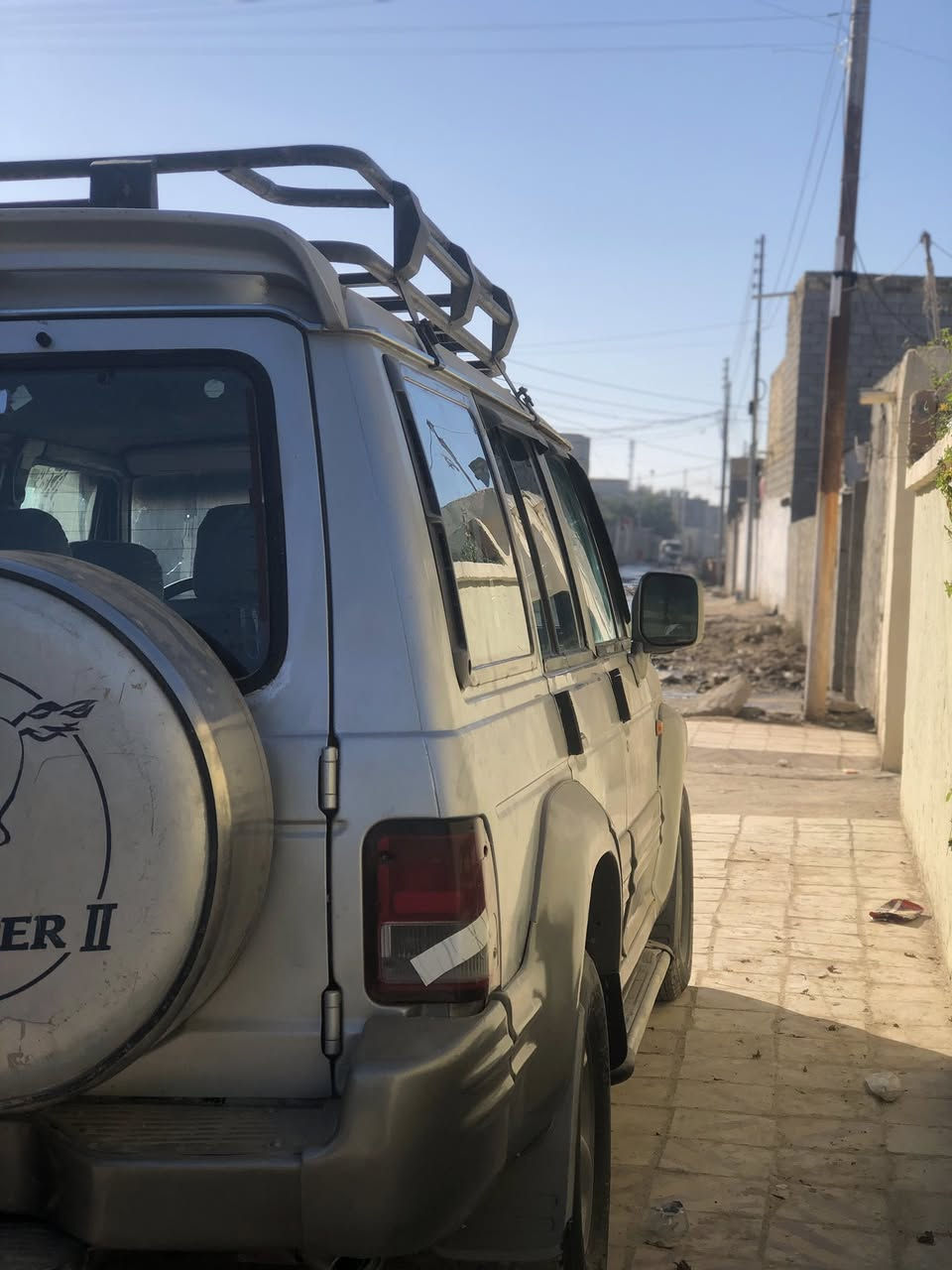 ‏سلام عليكم كالوبر موديل 2000بانزين مكينه وكير محور بطه رياضي مكينه وكير واكسن كفاله صدر جديد تخم تايرات جدد كهربائيات كله شغاله مدوشمه كله تبريد شغال رقم بغداد بسمي ولسنويه لل ٢٨ مداور ثاني يوم مابيه خياس ولا كلبه ولا جفيه ولا معجون سياره جديده كلش سعره ٥٠ وبيه مجال ***********
