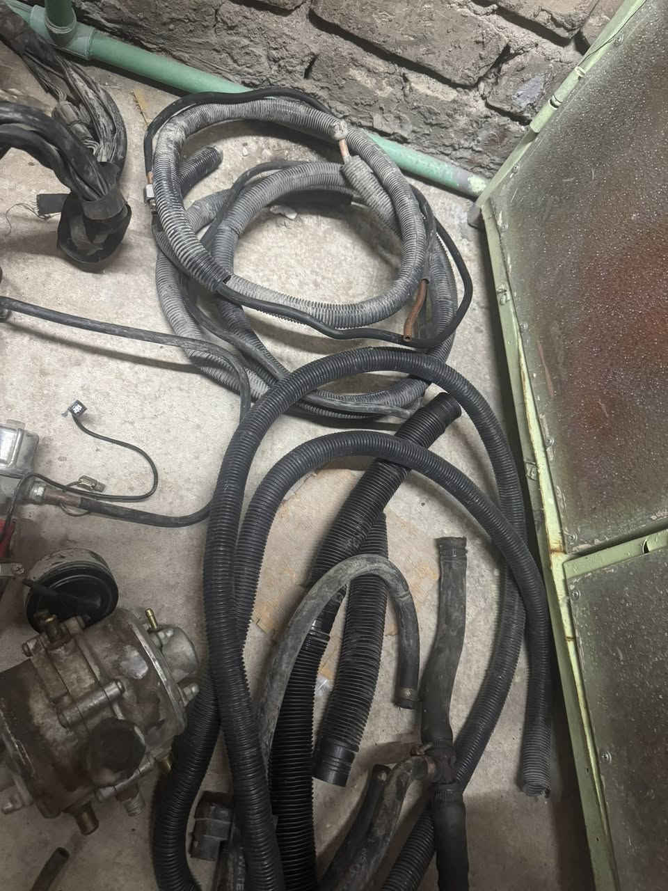 السلام عليكم عندي منظومه سته سلندر كامله خزان 60 التر  بيه كرت مال محطه الدورة مكانه بغداد سعره 250 الف وبيه مجال هاذ رقمي *********** 
ملاحضه اليويد منه غراض عادي ابيعله عادي العقل مالته يرادله برنامج ودوره ماكو
