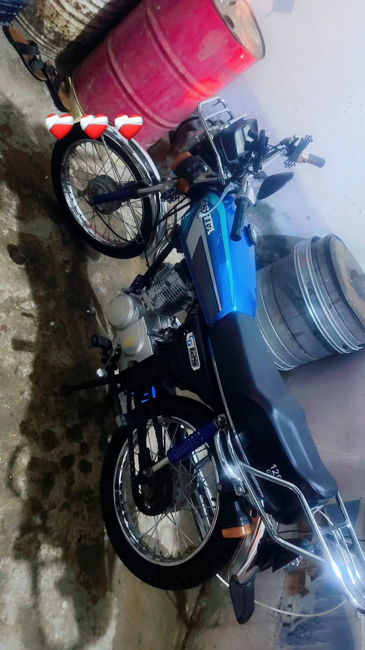 يالله مديل ١٩
دراجه رزنه ومفوله 
مداور ثاني يوم وكيل عارضي 
٥٥٠ وبيه مجال جدا بصطي


**إذا كنت صاحب هذا الإعلان وتريد حذفه لأي سبب، رجاءا أرسل رسالة إلى الدعم الفني**