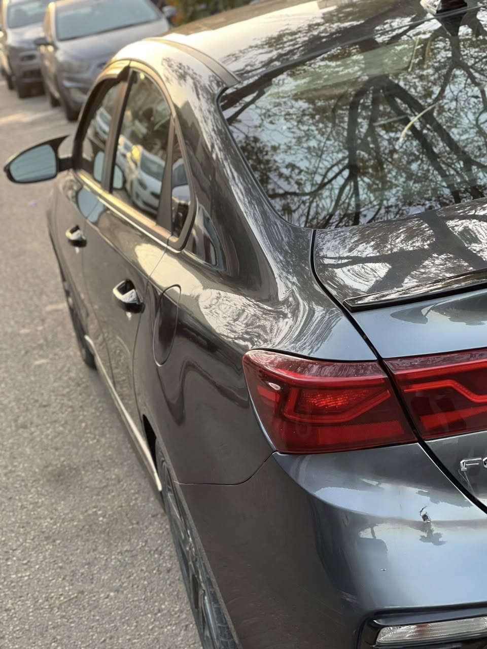 السلام عليكم كيا فورتي جي تي لاين 2021 فول عدا الفتحة مواصفاتهة بصمة رادار امامي رادار جانبي رادار خلفي رادار بالمري اشاير بالمري كامرة دوارة بصمة دخول ذكي ترحيب عن بعد شاشة ابل كار بلي تحديد مسار كروز سرعة نقط عمياء ويل كب 18 رياضي بلادي مكينة 2000 دوش كير سي في تي حادثهة بابين عكس السايق و بيهة رصعة بالجاملغ الخلفي و السونار مرفوق بالمنشور رايدهة 140 ورقة و بيهة مجال قليل رقم الهاتف *********** ممتواجد عالنت
