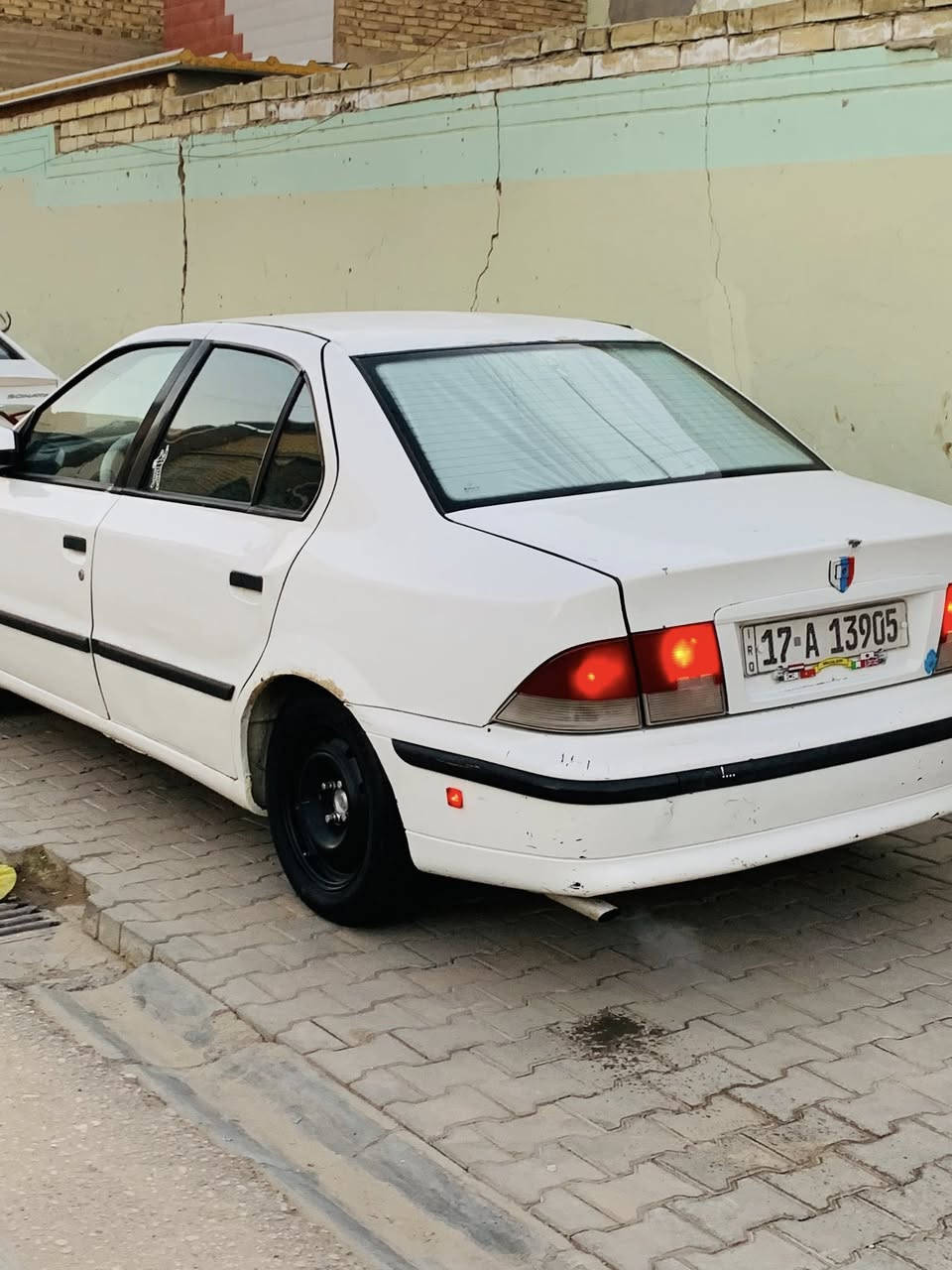 للبيع او مراوس سايبه خصوصي
السعر 37 او بيه مجال لطيبين

2010 بسمي رقمه مثنى 17 سنويته لل 30 كير محرك تبريد تخم تاير دوشمه جديد حداديه وره وكدام جدد ماعدا دبلات وره بيه بارد خلف باب عبري صبغ جاملغ كدام او باب سايق بدون ضرر تجي تشوف بعينك ***********
