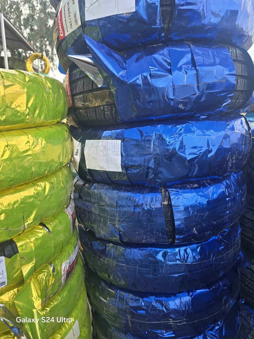 بسم الله الرحمن الرحيم 

تتوفر كافه القياسات الكبيره والصغيره أسعار جمله مفرد 
أطارات وبطاريات 
الموقع 🕸  الرمادي قرب جسر البوفراج 
 الهاتف 📲📱***********
