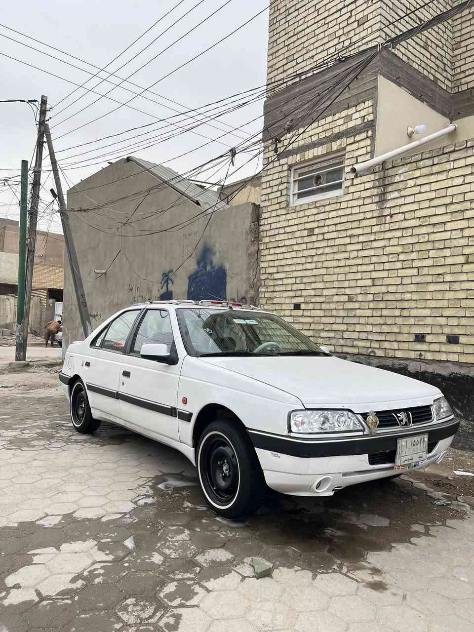 سلام عليكم بيجو لميس للبيع مديل 2012 بيها نص جاملغ صبغ الخلفي والبقيه كفاله كير مكينه حداديه تخم تاير سياره جاهزه السعر 47 وبيه مجال مكاني نحف حي الانصار الشراب يتفضل خاص أو يتصل ***********
