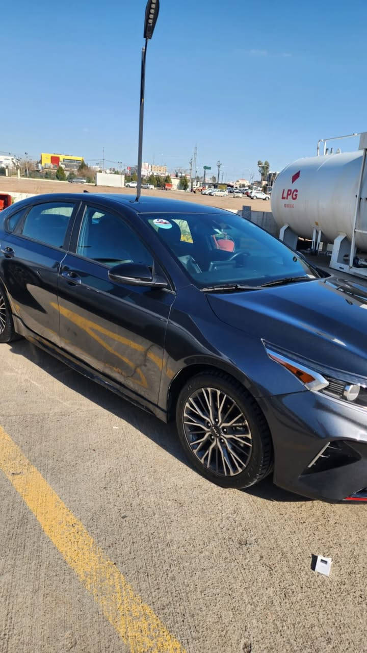 السلام عليكم
كيا فورتي GT Line موديل 2024
 • الممشى: 22 ألف
 • رقم: أربيل
 • بدون صبغ باستثناء الدوسة جهة السايق
 • توجد رصعات بسيطة بالقمارة بسبب النقل وترجع على البارد (بسيطة جداً)

السعر: 15,700 دولار
وبيها مجال بسيط

العنوان: أربيل
ملاحظة: غير متواجدة على الفيسبوك

📞 ***********
