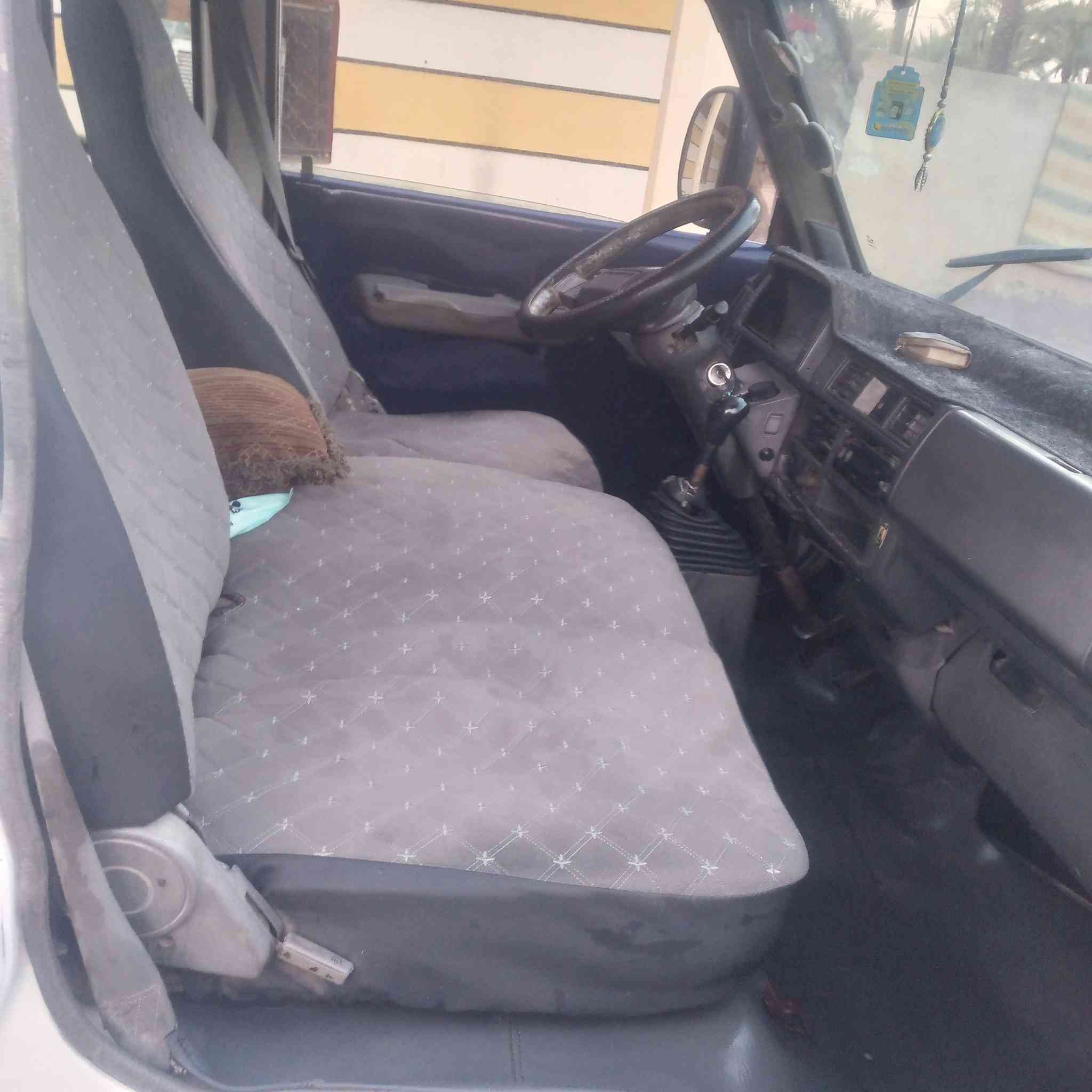 كية موديل 96 رقم واسط نكليزي بسمي تحويل مباشر كير ومحرك جديد حدادية تخم تاير جديد كرهبائيات كلهة شغالة دوشمة جديدة ستة جنكال سنوية لل30 المكان واسط العزيزية (***********) السعر 47//
