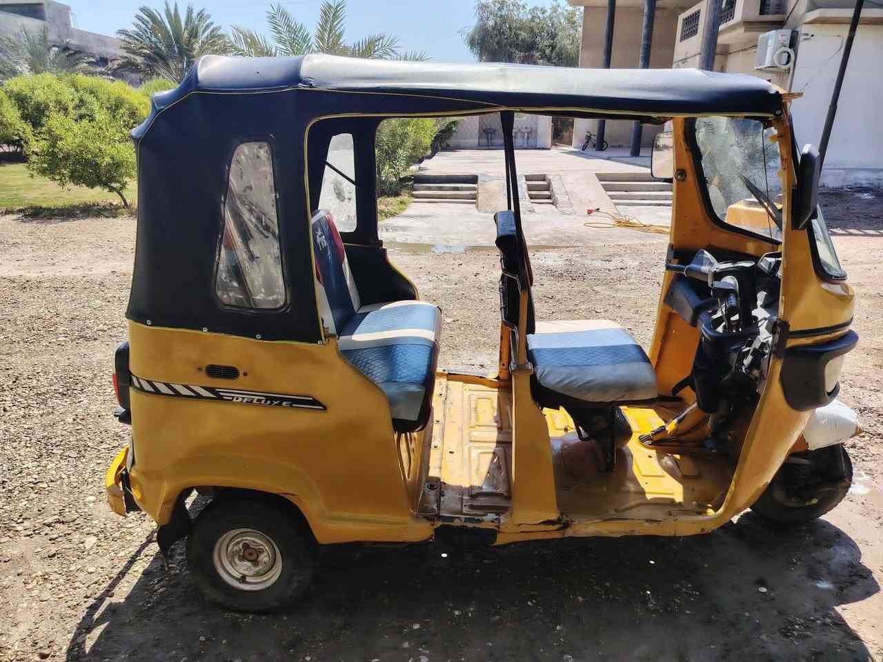 السلام عليكم هاي تكتك TVS للبيع تكتك كاملة ما ناقصها شي نكرة سلف كهربائيات مكينة اكسل كلة نظيف من ايدك للشارع و التكتك مصبوغة عام و بيها معجون مفطور موضح بالصورة التكتك 5300 موديل 2020 رقم و سنوية بأسمي تحويل ثاني يوم رقمي ***********
