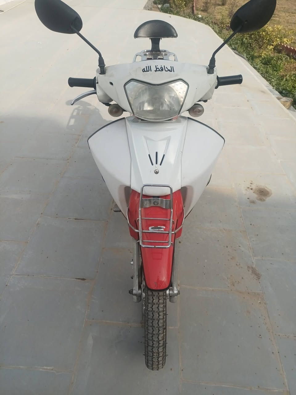 سلام عليكم سرفيز للبيع مناقصه شي دبل دسك تايرات جدد فقط اكو صوت بل مكينه اعتقد مال فيلس لو مادري سعر 650 وبي مجال للطيبين الاستفسار اتصل ***********
