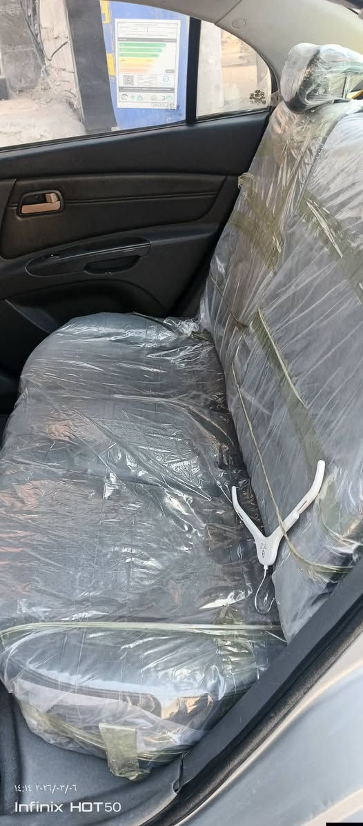 كيا برايد ٢٠٠٩ خليجي محرك ١٦٠٠
بيها صبغ اماكن بدون ضرر بدون حادث 
ما بيها ولا قطرة معجون 
السيارة جانت بلادية واني رشيت دواسات من الجهتين 
زوج تاير جديد 
باتري جديد 
سلف جديد 
تبريد ثلج والكشنات بيها هيتر تدفئة 
تحكم ستيرن جهتين
مري كهرباء شفط 
كهربائيات شغالة بالكامل
ترايك وين ما تريد 
إدامة كاملة ع السيارة
صدر مشدود بالكامل قبل شهر تقريباً 
 
سيارة على آخر حبة مابيها نقص برغي 
كذلك فيتم بم وقاعدة فيتم مبدلة اصلي كوري قبل شهر

لا تجي تراسل دزلي صورها ودزلي تفاصيلها
كلشي واضح بالمنشور 

السيارة بـ ٧٥ ورقة 
مكاني انبار الرمادي 
الرقم
واتساب  ***********
