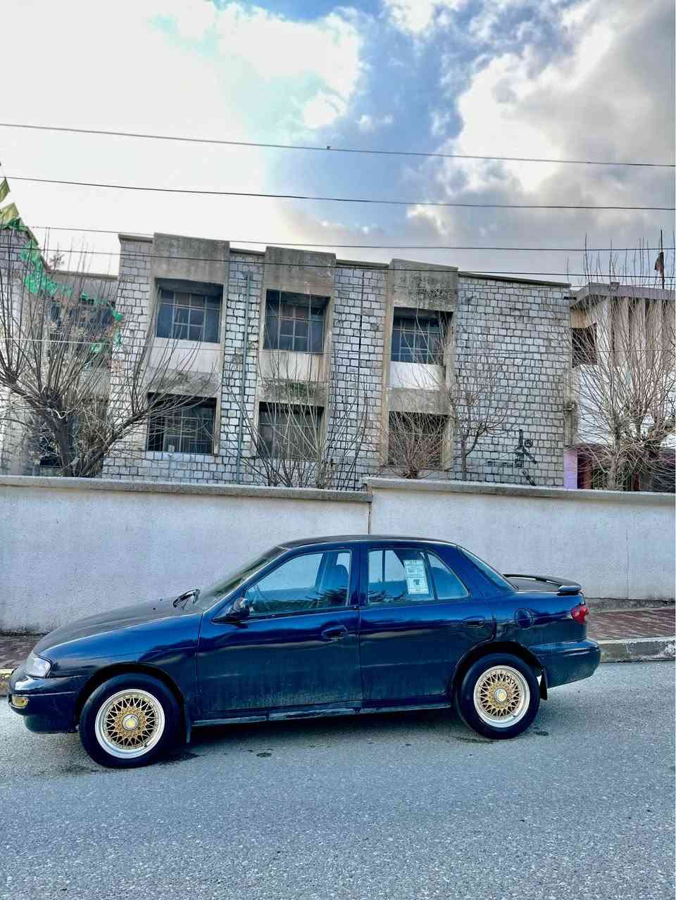 Kia sivia 
: 1995
ئاڕمی پلاستیکی سلێمانی 
٩٠ هەزار غەرامەشی لەسەرە  
مەکینە ٨ بەخ ، مەرغوبی بازاڕ 
گێڕ عادی 
گێڕو کلاج و عەینەی مانگێکە بۆم بەستوە سفرە 
گێڕو مەکینەی بەشەرتی ١٠٠٠ فیتەر
پێش و دوای کەپسە 
تەبرید لەسەر سویچ 
گەرمی و  فڵچەو لایت و  کارەبایی کامل بە شەرت
چوار جام کارەبا 
ڕۆن و فلتەر و ئنترفرێزی تازەیە 
ڕادێتەر و جاین و پانکەی تەبیردیو ڕادێتەرەکەی  بە لۆکی بۆم بەستوە
چوار تایەو ویلی تازەیە  
یانی بە کورتی سەیارەی دەست پاتاڵ و شت نیە لەگەڵ ڕێزم 
مەسرەفی چاکی تیا کراوە 
سعریشی خوار بازاڕە 
 ٢٦ گەڵاو کەمێک مەعامەلە 
0770 246 86 76 
سلێمانی السليمانية, العراق
