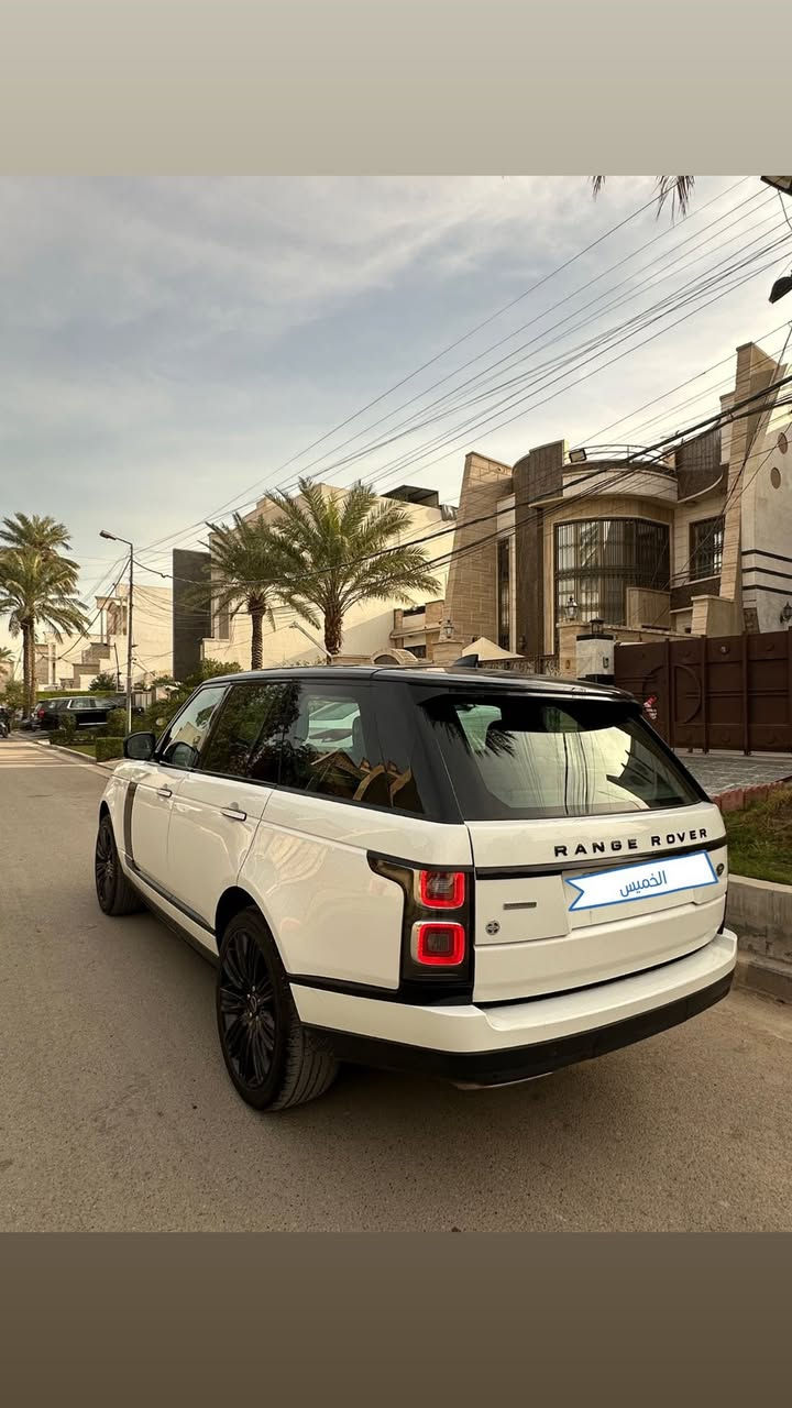 السلام عليكم
رانج فوك 2018 وكاله سردار 
السياره كفاله عامه فول للاخير داخل احمر اصل
مكينه ٨ سلندر سعر 365 وبيها مجال مكاني اليرموك للاستفسار ***********
