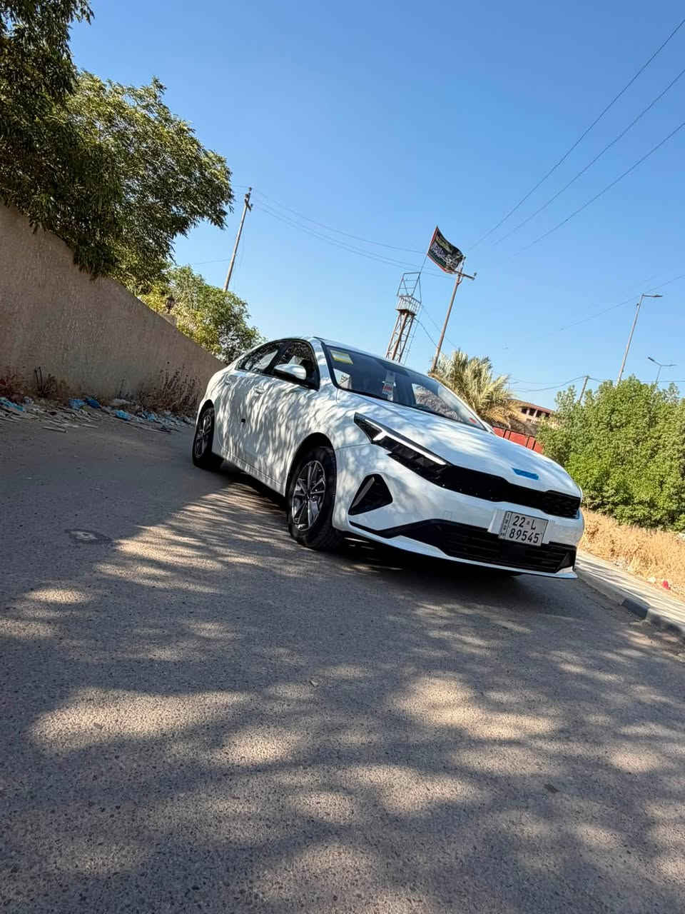 سلام عليكم
للبيع كي3 خليجيه 

موديل 2022 
كفاله عامه سياره سونار مرفق
فول مواصفات ١/١ 
ماشيه ٤٤ الف 
السعر // ١٢٩ وبيها مجال قليل 
***********
عنوان / بغداد البياع
