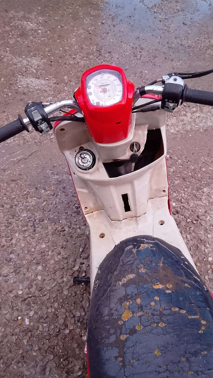 السلام عليكم بوليس للبيع كهربائيات شغاله مكينه 55 سيف شغال كشاير دبل اشاره الدشبول ما يشتغل دراجه ناعمه عنوان بغداد 7759301889الوزيريه السعر500 وبيها مجال


**إذا كنت صاحب هذا الإعلان وتريد حذفه لأي سبب، رجاءا أرسل رسالة إلى الدعم الفني**