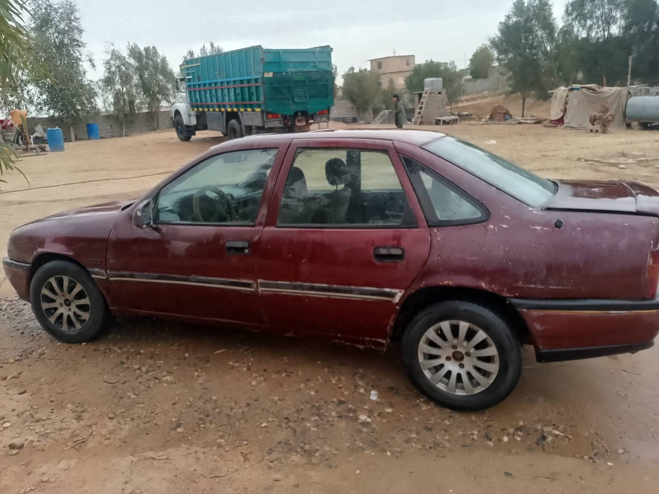 السلام عليكم اوبل فكتراحجم عشرين رقم نينوى الماني موديل تسعين بسمي السعر 25 ل رقم ***********
