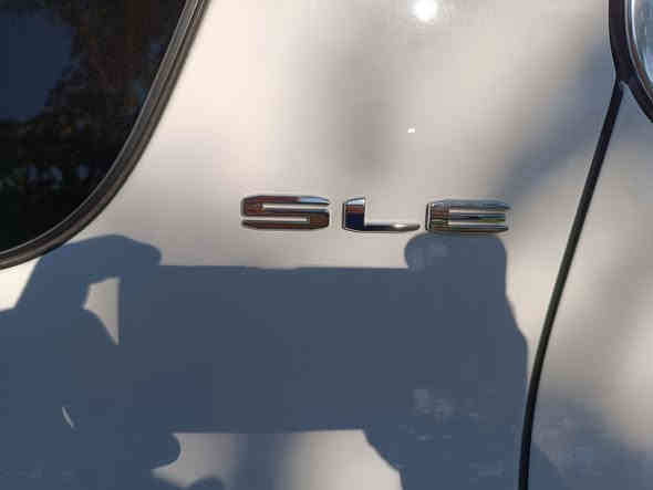 GMC ACADIA 2023
جمسي اكاديا 2023 7راكب  سياحي ملكي كشن منفصل
مواصفات SLE
4 سلندر تيربو 2ويل
تبريد 3قطع 
رادارات امامي جانبي نقاط عمياء
ماشيه ألف مايل (1700 km )
حادث امامي مبدل بنيد ودعاميه  الباقي بدون صبغ
بيهه بجاملغ اليمنةبارد 
رقم الشاصي بالصور
تصليح درجه اولى 
 كتلوكات العده وسبير كاملة غير مستخدمة
تايرات الشركه ويلكب البلادي 
مرقم بغداد بسمي  رقم انكليزي الجديد
السعر 32 مليون بيهه مجال للجاد بلشراء
تفاصيل اكثر اتصال 
ارقامي 
***********
***********
مكاني بغداد  ابو كرار
