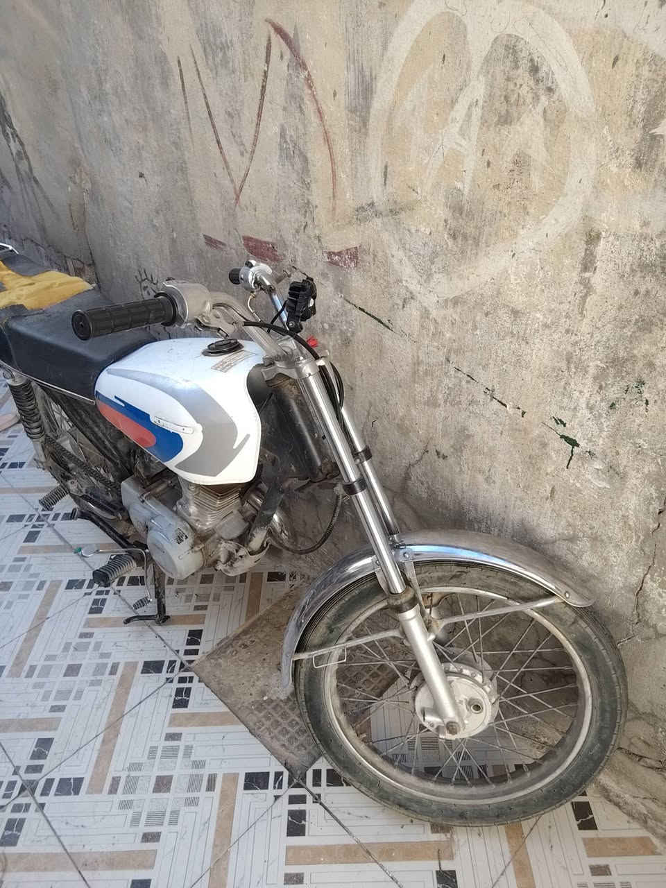 اربعه كايمه كلك للبيع 75
***********
