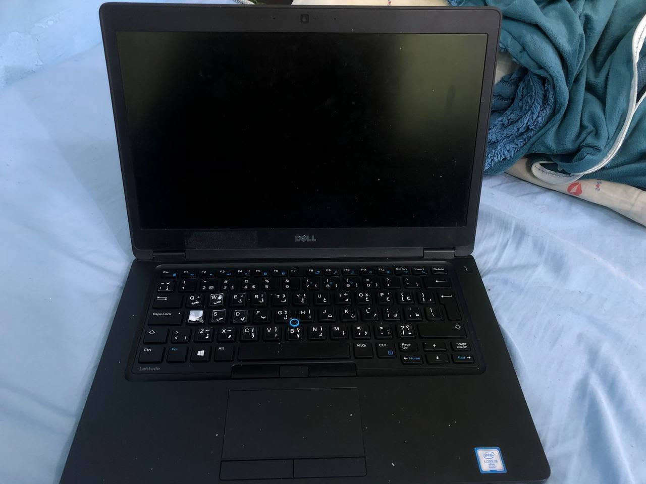 سلام عليكم لابتوب مستعمل نضيف
المواصفات
معالج : core i5-6300U
الرام : 8gb
والباقي المواصفات بالصوره كدامكم

للاستفسار عن السعر واتساب ***********
