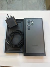 سامسونج S24 ألترا ٥١٢ • نضافة 100% • مركز الشمس