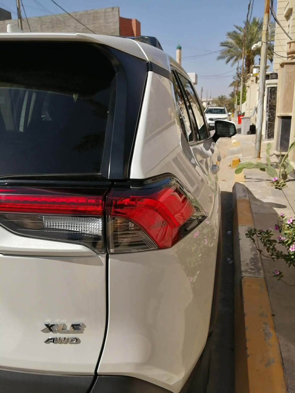 موديل 23 اكس ال اي بريميم حادث دعاميه فقط بدون صبغ بدون ايرباگ السعر 275
اخون سياره فول فول واحد علا واحد سياره كلش جديده ماشيه 25الف مكانها فلوجه 
***********
