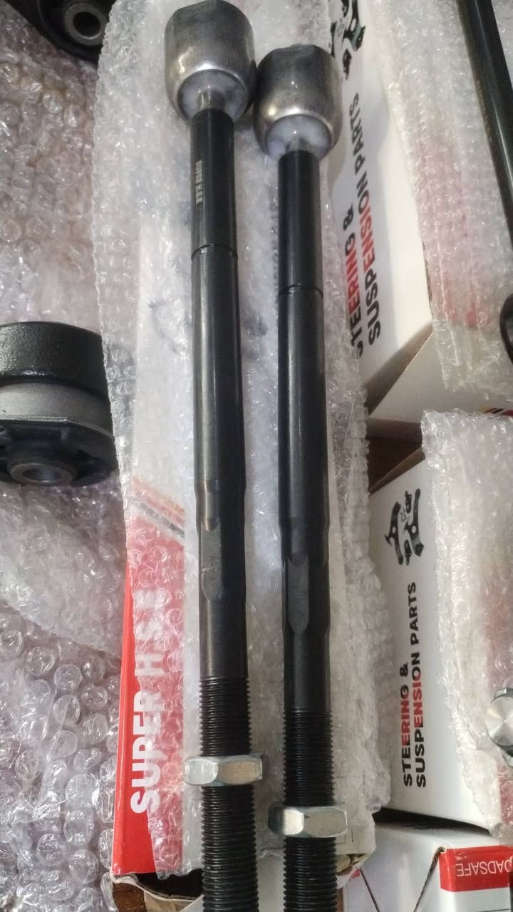 الى اصحاب الاوباما والجرجر يوجد لدينا حداديه عامه امامي وخلفي وباسعار التنافسيه  وايضا يوجد لدينا توصيل لجميع محافظات  العراق جميع المواد الحداديه ضمان لمده سته اشهر/*********** وتساب
