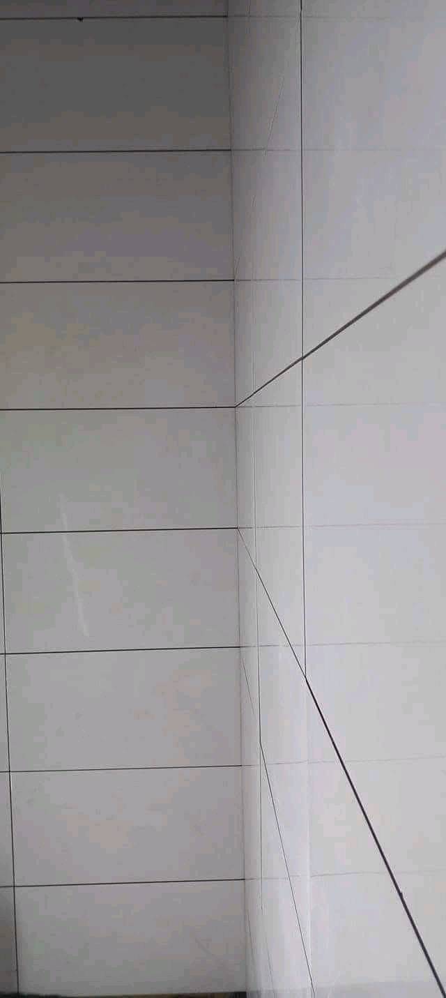  خلفه  لبخ  وتطبيك جميع قياسات البورسلين وسيراميك بالسمنت أو ماده الاصقه عمل مكفول  متفرغ حالياً اسعار المتر جدران ع9 ارضيات8  باليوميه 60 بغداد