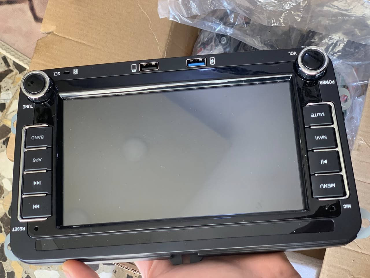 شاش مال سياره صليه هاي كدامكم شغاله وياهه كامره خلفيه غراضه كله كامله شراي تعال خاص ‭0774 144 9744‬
