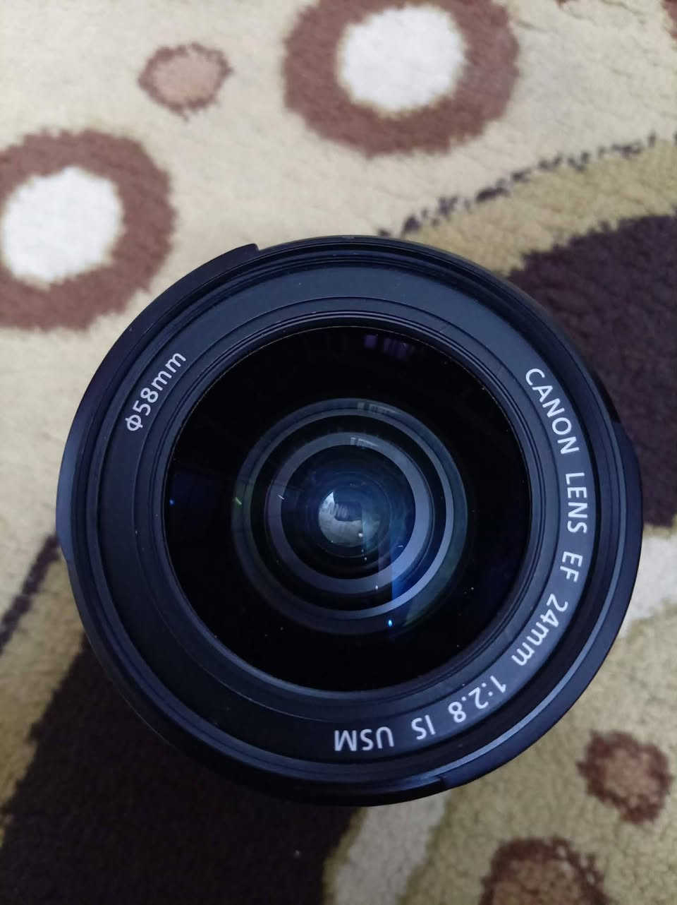 canon 24mm 2.8
لێنزی کانون ٢٤ملم ٢.٨ 
زۆر خاوێن و مەزبوت و بێ کێشە بۆ فرۆشتن 
نرخی ٣١٥ هەزارە و مەجالێکی کەم


**إذا كنت صاحب هذا الإعلان وتريد حذفه لأي سبب، رجاءا أرسل رسالة إلى الدعم الفني**