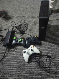 اكس بوكس 360 • هارد 320 • مهكر 81 لعبه