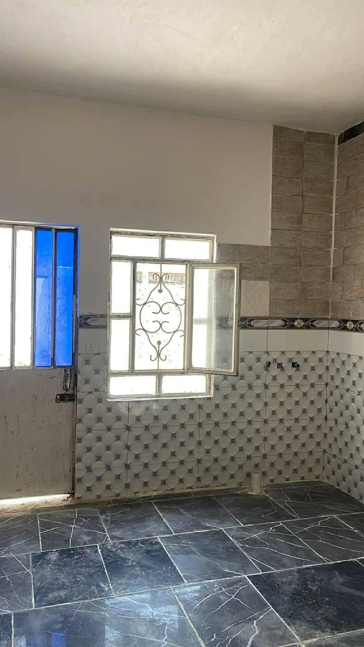 مثتمل لايجار ***********
