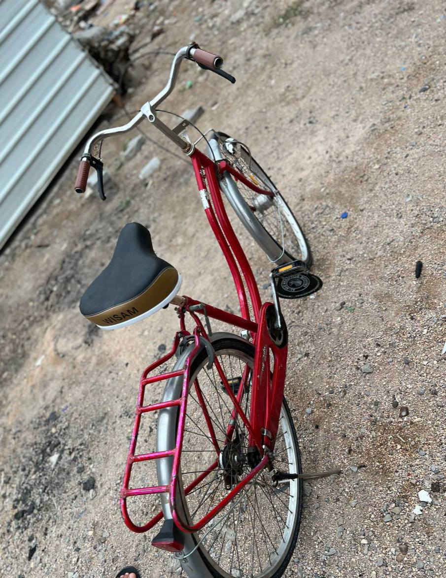 سلام عليكم 
بايسكل للبيع كامل مابي نقص اصلي من القديمات ونضيف
حجم ٢٦  مكان ناحيه الطيفيه سعره ٩٠ ففل


**إذا كنت صاحب هذا الإعلان وتريد حذفه لأي سبب، رجاءا أرسل رسالة إلى الدعم الفني**