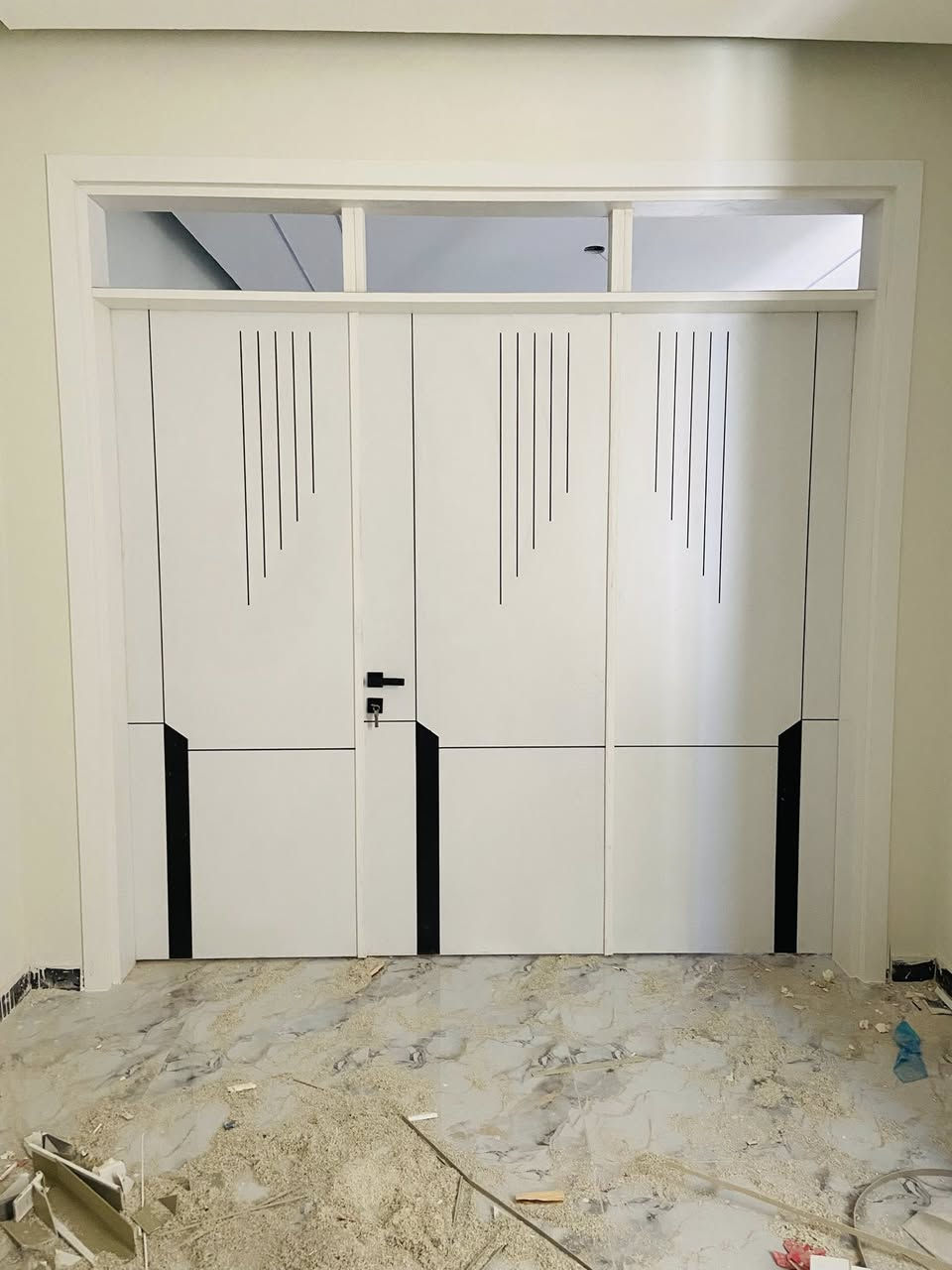 زبائن ( معرضً الجوهره)
عرض خاص 
(التوصيل والشد مجااااااااااني 🚛🚛 )
نوفر لكم ابواب تركية داخلية  ممتازه 
من اجود انواع الاخشاب التركيه وبجوده عالية 
تتوفر جميع القياسات والموديلات وبحسب الطلب 
تتميز ابواب معرض الجوهره:
✔️ ضد الرطوبة
✔️ ضد المتقلبات الجوية
✔️ كيلون مضمون
✔️ خامة تركية عالية
✔️ موديلات وألوان تناسب كل بيت

باب واحد… يغيّر شكل مكانك ويزيد أناقته ✨
للاستفسار الاتصال على:
***********
#  #أبواب_تركية
#ابواب_خشب #ابواب_منزلية #ضد_الرطوبة
#ديكور_منزلي #تصميم_داخلي #جودة_تركية
#ابواب_عراقية #مودرن_ديزاين
