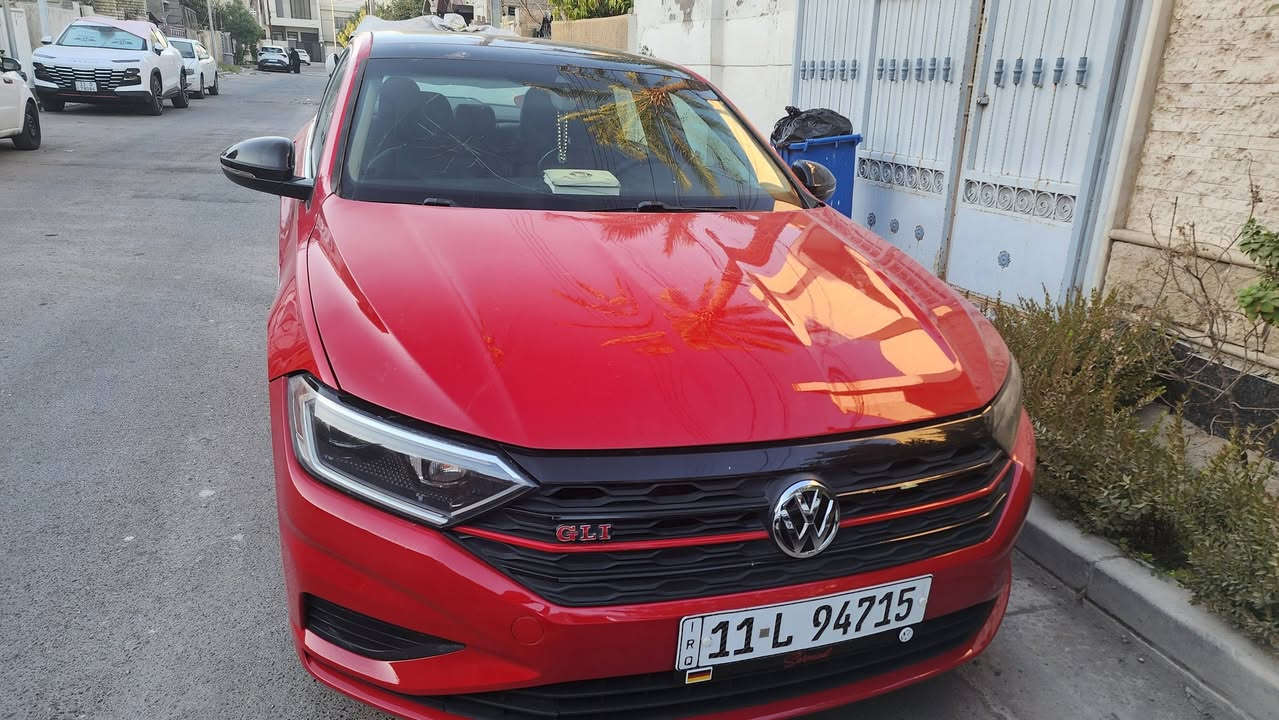 Jetta 2019 sel
ماشية ٩٠ ميل
فول موصفات
شاشه جبيره
 عداد الكتروني
 فتحه سلايد
بصمه
رادرات امامي خلفي جانبي
 دشبول الوان
 داخل جلد تدفئه كشنات
سستم صوت beats
 دمام خلفي
سبايدر و كفرات يدات باب و ودسات بوب و شباج gli 

دهن اصلي وبانزين محسن و ادامة كامله كل فتره 
حادث السياره تخريب vandalism صوره الحادث كلهه مرفقه
....

..
134$
بغداد حي العامل او حي العدل 
***********
***********

