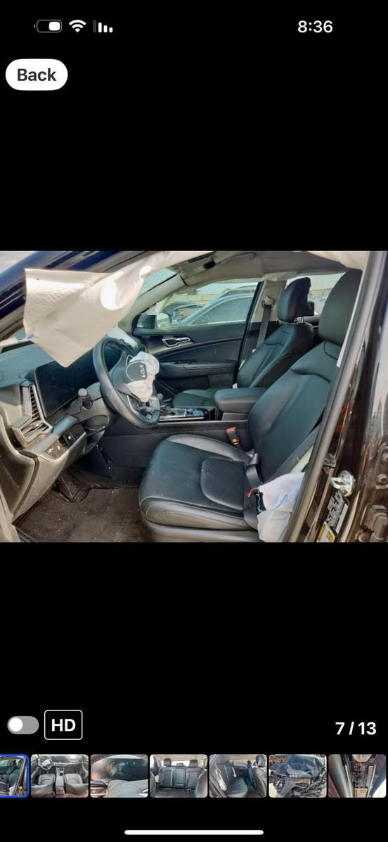 السلام عليكم 
كيا سبورتج 
2024
EX
حادثها موضح بالصور 
السيارة موجودة بالحرة 
تدخل كتاب شهداء 
السعر 115 مطروحة بالحرة بيع او مراوس بسيارة بالعراق 
*********** اتصال 
*********** واتساب
