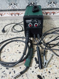 مكينة لحيم • غاز CO2