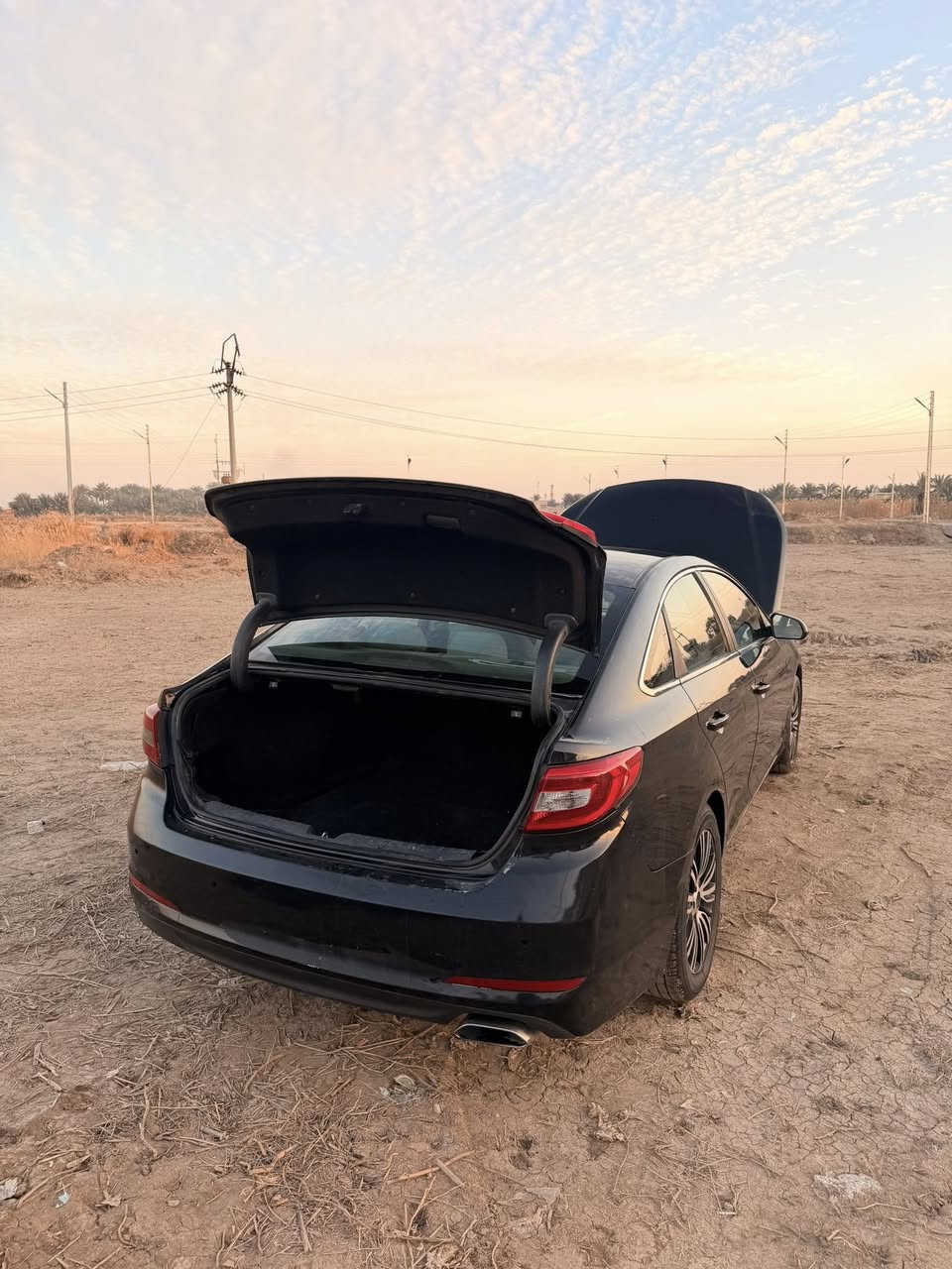 السلام عليكم سوناتا اسود 2017
مواصفات
نص فول
تحكمات ستيرن
شاشه كبيره
كامره دواره
ويل كب سبورت
مكينه 2400
كاشف عطال
نظام ايكو وسبورت
سياره جاهزه من كلشي
جامرلغ خلفي ايسر ونص الباب كما موضح بالصور بدون دواخل جميع الايرباكات سليمه 
سياره بدون نقص
مكان السياره : ديالى بعقوبة 
بشرط تحويل ثاني يوم 
السعر 113 وبيه مجال بسيط
رقم الهاتف ***********
